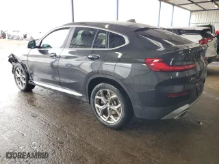2024 BMW X4 xDrive30i with VIN 5UX33DT04R9U84057, listed as a Copart auction lot 53869955 with 28,263 mi miles and Clean Title. Bid and sale history available at carsss.com. Image 2.