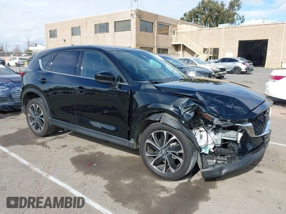 2023 Mazda CX-5 2.5 S Premium Package with VIN JM3KFBDM4P0266378, listed as a IAAI auction lot 41655712 with 31,746 mi miles. Bid and sale history available at carsss.com. Image 1.