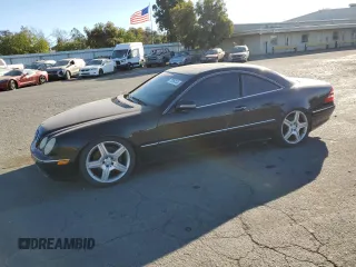 2002 Mercedes-Benz CL with VIN WDBPJ75J32A023824, listed as a Copart auction lot 77254134 with 187,807 mi miles and Salvage Title. Bid and sale history available at carsss.com. Image 1.