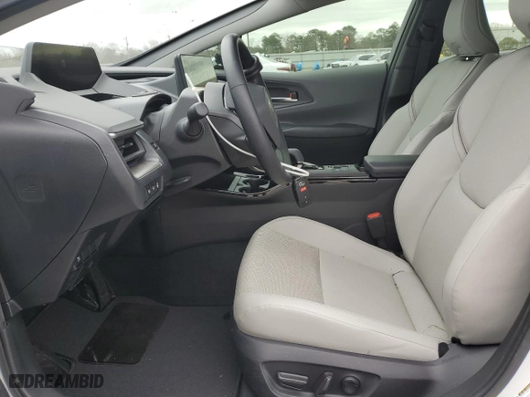 2024 Toyota Prius LE with VIN JTDACAAU6R3018808, listed as a Copart auction lot 43353775 with 23,287 mi miles and Salvage Title. Bid and sale history available at carsss.com. Image 7.