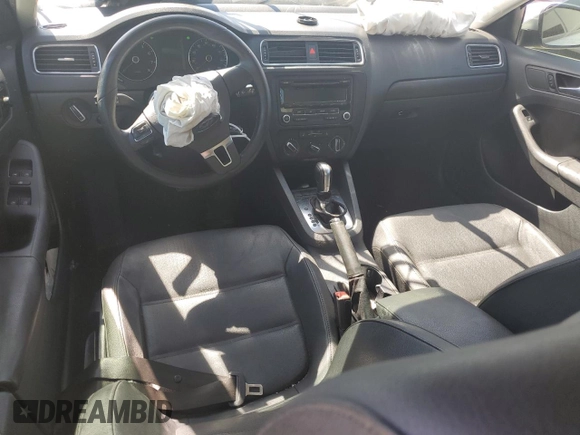 2012 Volkswagen Jetta SE с VIN 3VWDX7AJXCM129228, выставлен на аукционе Copart как лот 47146635 с пробегом 146 329 миль миль и Списание • Salvage title. История ставок и продаж доступна на DreamBid. Изображение 8.