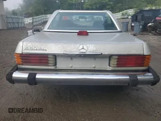 1986 Mercedes-Benz 560 with VIN WDBBA48D2GA044461, listed as a Copart auction lot 65802964 with 128,074 mi miles and Clean Title. Bid and sale history available at carsss.com. Image 6.