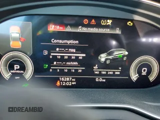 2021 Audi Q5 Premium z VIN WA1G2AFY0M2101488, wystawiony jako Copart lot #44861255 z przebiegiem 16 287 mil mil oraz Szkoda całkowita • Salvage title. Historia ofert i sprzedaży dostępna na DreamBid. Obrazek 9.