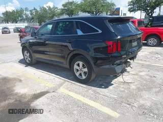 2021 Kia Sorento LX with VIN 5XYRG4LCXMG022068, listed as a IAAI auction lot 42674184 with 112,163 mi miles and . Bid and sale history available at DreamBid. Image 3.