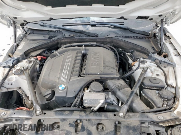 2013 BMW 5 Series 535i xDrive with VIN WBAFU7C58DDU73395, listed as a Copart auction lot 53998655 with 79,120 mi miles and Salvage title. Bid and sale history available at DreamBid. Image 11.