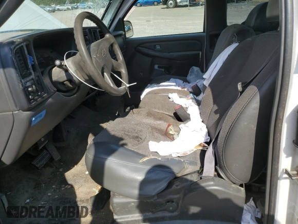 2004 Chevrolet Silverado 1500 Work Truck with VIN 1GCEC19T64E317581, listed as a Copart auction lot 51052485 with 196,309 mi miles and Salvage Title. Bid and sale history available at carsss.com. Image 7.