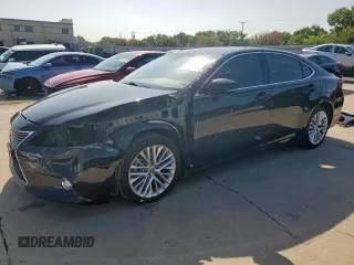2014 Lexus ES 330 with VIN JTHBK1GG3E2102558, listed as a Copart auction lot 64325215 with 138,714 mi miles and Salvage title. Bid and sale history available at DreamBid. Image 1.