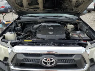 2014 Toyota Tacoma with VIN 3TMLU4EN8EM145918, listed as a Copart auction lot 60435105 with 121,046 mi miles and Salvage title. Bid and sale history available at DreamBid. Image 11.