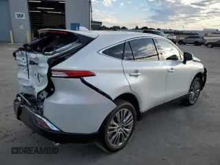 2024 Toyota Venza LE with VIN JTEAAAAH3RJ174434, listed as a Copart auction lot 60480844 with 1,178 mi miles and Salvage Title. Bid and sale history available at carsss.com. Image 3.