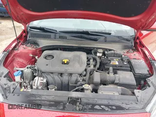 2019 Kia Forte LXS z VIN 3KPF24AD6KE084266, wystawiony jako IAAI lot #41566565 z przebiegiem 70 512 mil mil oraz . Historia ofert i sprzedaży dostępna na DreamBid. Obrazek 10.
