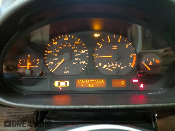 2001 BMW 3 Series 325Ci with VIN WBABN33491JW55177, listed as a Copart auction lot 43685795 with 120,610 mi miles and Salvage Title. Bid and sale history available at carsss.com. Image 9.