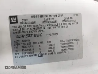 2007 Chevrolet Express Cargo z VIN 1GCFG15X571105039, wystawiony jako IAAI lot #41763534 z przebiegiem 134 696 mil mil oraz . Historia ofert i sprzedaży dostępna na DreamBid. Obrazek 9.