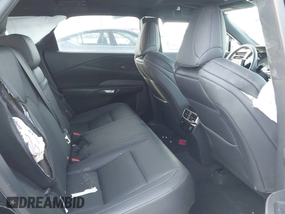 2023 Lexus RX 350 с VIN 2T2BAMCA1PC019377, выставлен на аукционе IAAI как лот 41334283 с пробегом 24 167 миль миль и . История ставок и продаж доступна на DreamBid. Изображение 8.