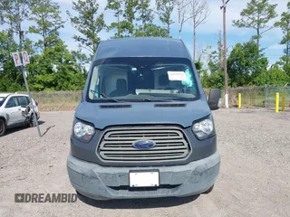 2019 Ford Transit z VIN 1FTYR3XM6KKB28883, wystawiony jako IAAI lot #42578545 z przebiegiem 107 204 mil mil oraz . Historia ofert i sprzedaży dostępna na DreamBid. Obrazek 12.