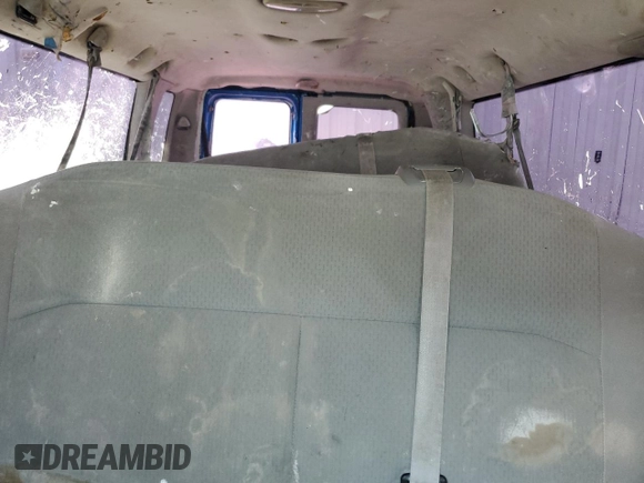 2009 Ford Econoline Passenger XL with VIN 1FBSS31L99DA33926, listed as a Copart auction lot 61430285 with 491,365 mi miles and Salvage title. Bid and sale history available at DreamBid. Image 10.