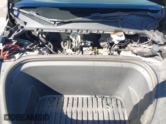 2021 Tesla Model Y Performance with VIN 5YJYGDEF9MF251738, listed as a IAAI auction lot 41708950 with 61,248 mi miles and . Bid and sale history available at DreamBid. Image 10.