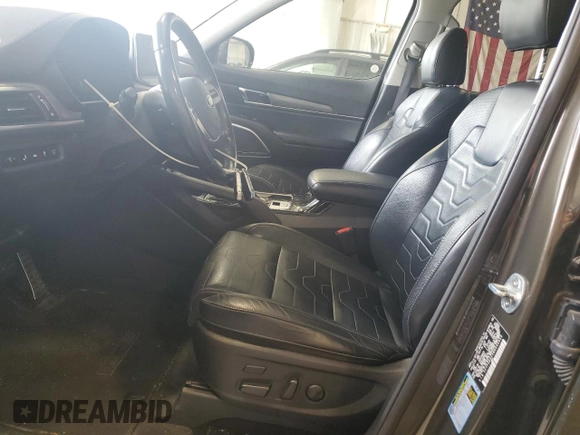 2021 Kia Telluride SX с VIN 5XYP5DHCXMG096855, выставлен на аукционе Copart как лот 54101335 с пробегом 89 758 миль миль и Списание • Salvage title. История ставок и продаж доступна на DreamBid. Изображение 7.