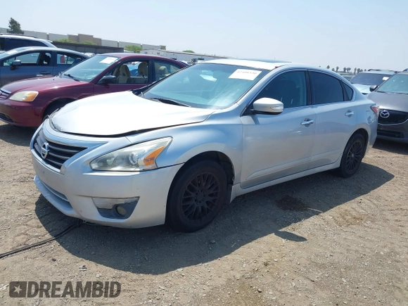 2015 Nissan Altima 2.5 z VIN 1N4AL3AP6FN919785, wystawiony jako IAAI lot #42408330 z przebiegiem 101 555 mil mil oraz . Historia ofert i sprzedaży dostępna na DreamBid. Obrazek 2.