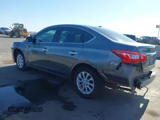 2019 Nissan Sentra SV z VIN 3N1AB7AP5KY312085, wystawiony jako IAAI lot #42311937 z przebiegiem 68 453 mil mil oraz . Historia ofert i sprzedaży dostępna na DreamBid. Obrazek 3.