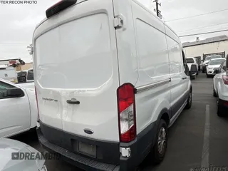 2020 Ford Transit Cargo с VIN 1FTYE1C88LKA02373, выставлен на аукционе IAAI как лот 42599713 с пробегом 151 619 миль миль и . История ставок и продаж доступна на DreamBid. Изображение 9.