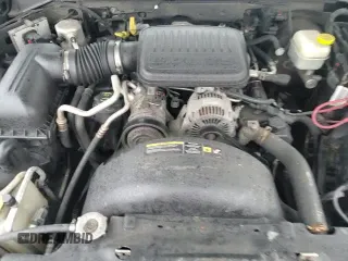 2005 Dodge Dakota SLT z VIN 1D7HW48K95S316402, wystawiony jako Copart lot #85960934 z przebiegiem 184 320 mil mil oraz Szkoda całkowita • Salvage title. Historia ofert i sprzedaży dostępna na DreamBid. Obrazek 13.