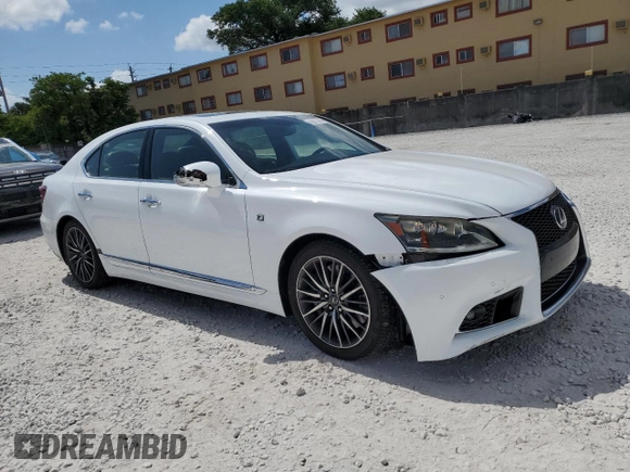 2013 Lexus LS 460 z VIN JTHBL5EF9D5119294, wystawiony jako Copart lot #56279765 z przebiegiem 200 349 mil mil oraz Szkoda całkowita • Salvage title. Historia ofert i sprzedaży dostępna na DreamBid. Obrazek 4.