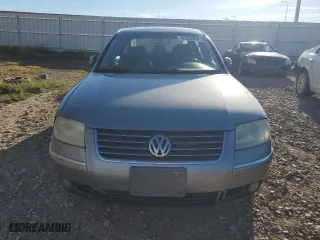 2004 Volkswagen Passat Sedan GLX with VIN WVWTH63B04P149544, listed as a Copart auction lot 78011744 with 182,040 mi miles and Clean Title. Bid and sale history available at carsss.com. Image 5.