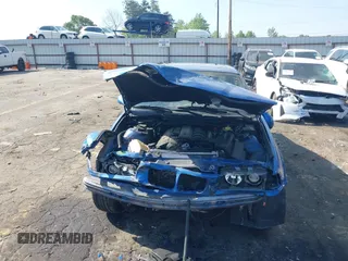 1998 BMW 3 Series z VIN WBSCD9324WEE08785, wystawiony jako IAAI lot #42065988 z przebiegiem 202 400 mil mil oraz . Historia ofert i sprzedaży dostępna na DreamBid. Obrazek 6.