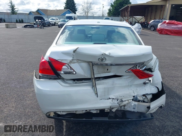 2011 Toyota Avalon with VIN 4T1BK3DB4BU371508, listed as a IAAI auction lot 41916559 with 203,667 mi miles and . Bid and sale history available at carsss.com. Image 16.