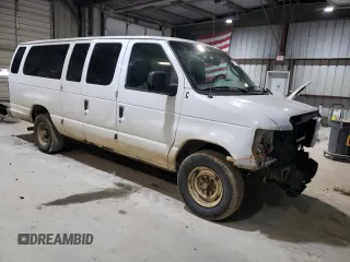 2008 Ford Econoline Passenger XL with VIN 1FBSS31L88DB04015, listed as a Copart auction lot 89138785 with 260,892 mi miles and Salvage Title. Bid and sale history available at DreamBid. Image 4.
