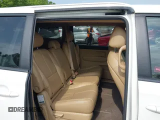 2016 Kia Sedona LX with VIN KNDMB5C11G6204116, listed as a IAAI auction lot 42153230 with 194,553 mi miles. Bid and sale history available at carsss.com. Image 8.