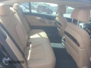 2021 BMW 7 Series 750i xDrive with VIN WBA7U2C07MCG34372, listed as a Copart auction lot 50639425 with 44,120 mi miles and Clean Title. Bid and sale history available at carsss.com. Image 10.