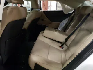 2021 Lexus ES 250 z VIN 58AD11D17MU007781, wystawiony jako Copart lot #46686255 z przebiegiem 46 571 mil mil oraz Nie do naprawy • Non repairable. Historia ofert i sprzedaży dostępna na DreamBid. Obrazek 10.