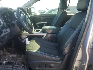 2019 Nissan Titan Platinum Reserve с VIN 1N6AA1E55KN535677, выставлен на аукционе Copart как лот 45929875 с пробегом 58 675 миль миль и Списание • Salvage title. История ставок и продаж доступна на DreamBid. Изображение 7.