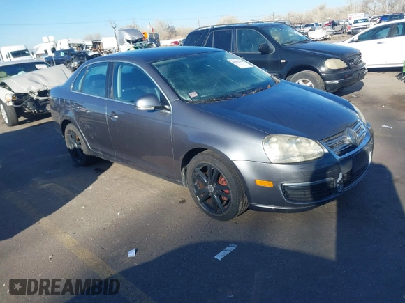 2007 Volkswagen Jetta z VIN 3VWJF71K97M021624, wystawiony jako IAAI lot #41682214 z przebiegiem Nie podano mil oraz . Historia ofert i sprzedaży dostępna na DreamBid. Obrazek 1.