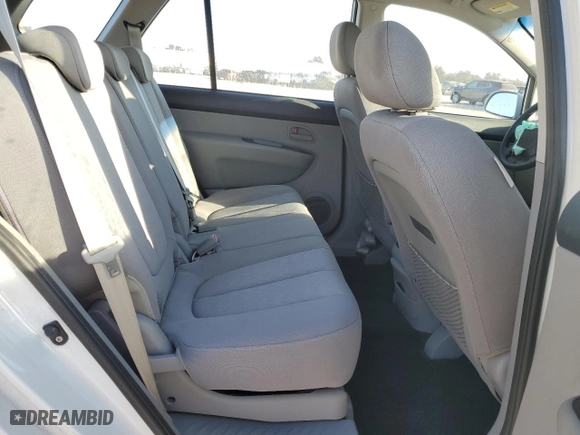 2008 Kia Rondo LX with VIN KNAFG525387171532, listed as a Copart auction lot 85677584 with 99,261 mi miles and Salvage Title. Bid and sale history available at carsss.com. Image 11.