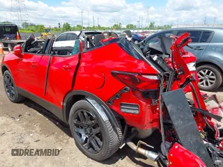 2019 Chevrolet Blazer z VIN 3GNKBBRA8KS689220, wystawiony jako IAAI lot #42340406 z przebiegiem 91 187 mil mil oraz . Historia ofert i sprzedaży dostępna na DreamBid. Obrazek 3.
