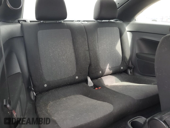 2016 Volkswagen Beetle S с VIN 3VWF07AT8GM605108, выставлен на аукционе Copart как лот 72752184 с пробегом 92 797 миль миль и Списание • Salvage title. История ставок и продаж доступна на DreamBid. Изображение 11.