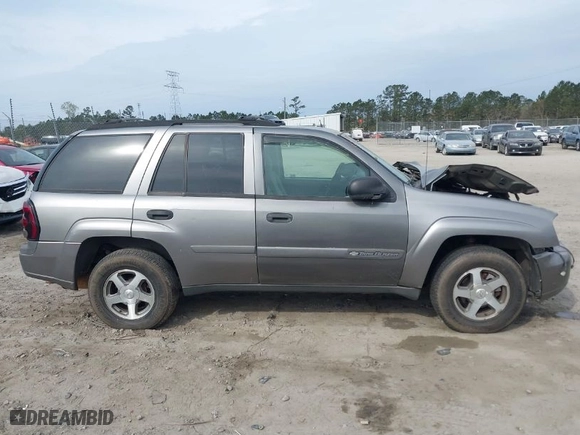 2005 Chevrolet TrailBlazer LT with VIN 1GNDT13S252250046, listed as a IAAI auction lot 41863119 with 194,102 mi miles. Bid and sale history available at carsss.com. Image 13.