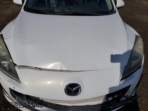2011 Mazda 3 S Grand Touring with VIN JM1BL1W6XB1417348, listed as a Copart auction lot 50044175 with 98,458 mi miles and Salvage Title. Bid and sale history available at DreamBid. Image 12.