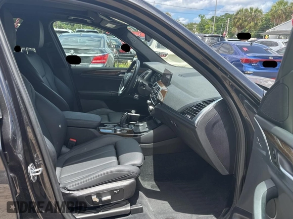 2019 BMW X3 sDrive30i with VIN 5UXTR7C55KLF37078, listed as a Copart auction lot 55284315 with 100,081 mi miles and Clean Title. Bid and sale history available at DreamBid. Image 5.