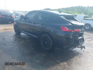 2024 BMW X4 xDrive30i с VIN 5UX33DT07R9T67833, выставлен на аукционе IAAI как лот 42574366 с пробегом Не указан миль и . История ставок и продаж доступна на DreamBid. Изображение 3.