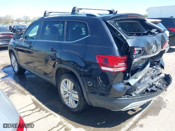 2019 Volkswagen Atlas 3.6L V6 SE w/Technology with VIN 1V2WR2CA7KC525508, listed as a IAAI auction lot 41876463 with 80,467 mi miles. Bid and sale history available at carsss.com. Image 3.