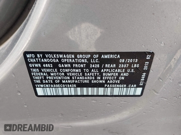 2014 Volkswagen Passat SEL Premium z VIN 1VWCN7A33EC013425, wystawiony jako IAAI lot #41381958 z przebiegiem 104 692 mil mil oraz . Historia ofert i sprzedaży dostępna na DreamBid. Obrazek 9.