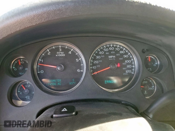 2013 Chevrolet Avalanche LTZ with VIN 3GNMCGE03DG132995, listed as a Copart auction lot 49694705 with 174,506 mi miles and Salvage title. Bid and sale history available at DreamBid. Image 9.