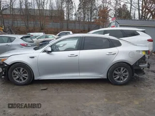 2016 Kia Optima LX Turbo with VIN 5XXGT4L1XGG006432, listed as a IAAI auction lot 41620038 with 137,210 mi miles. Bid and sale history available at carsss.com. Image 15.