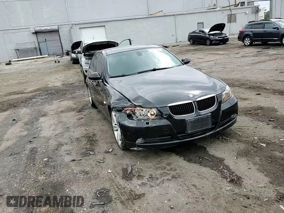 2007 BMW 3 Series 328i with VIN WBAVA33507KX82971, listed as a Copart auction lot 54677725 with 135,759 mi miles and Salvage Title. Bid and sale history available at DreamBid. Image 13.