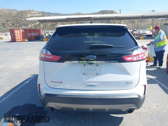 2020 Ford Edge SEL с VIN 2FMPK3J92LBB50181, выставлен на аукционе IAAI как лот 42315954 с пробегом Не указан миль и . История ставок и продаж доступна на DreamBid. Изображение 17.