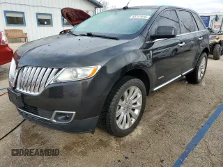 2011 Lincoln MKX z VIN 2LMDJ6JK9BBJ10127, wystawiony jako Copart lot #50747815 z przebiegiem 118 039 mil mil oraz Szkoda całkowita • Salvage title. Historia ofert i sprzedaży dostępna na DreamBid. Obrazek 1.