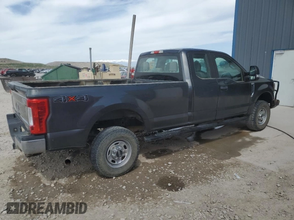 2019 Ford F-250 XL with VIN 1FT7X2B61KEC11379, listed as a Copart auction lot 52757485 with 168,913 mi miles and Clean title. Bid and sale history available at DreamBid. Image 3.